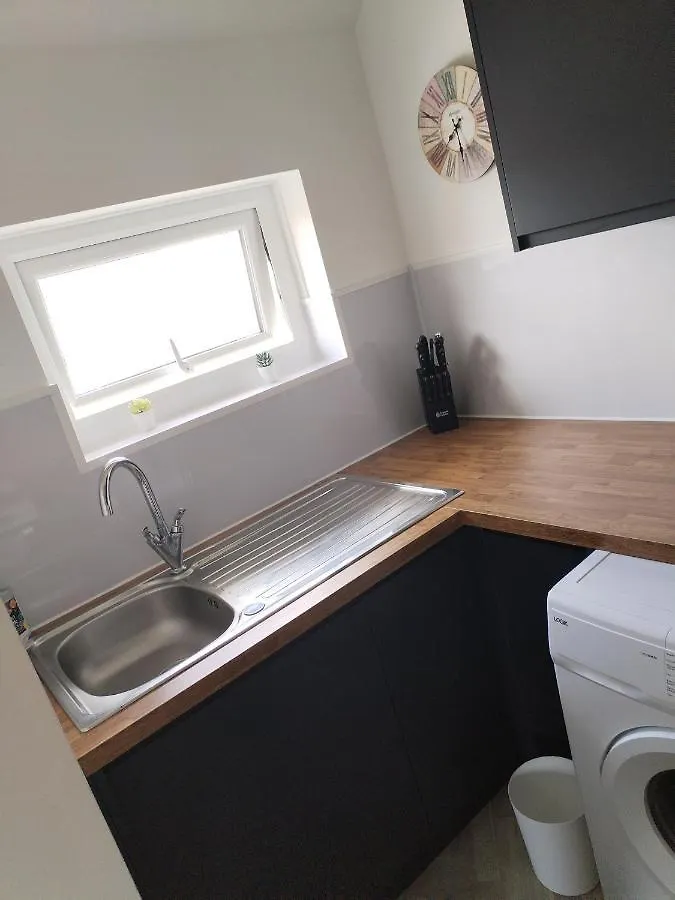 Flat Sleeps 5 People In Guisborough Apartment United Kingdom